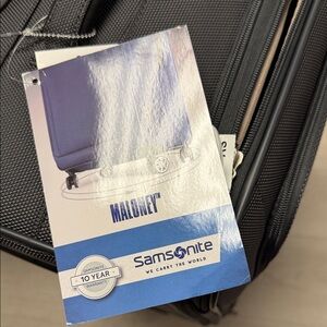 Samsonite Textured Black Luggage